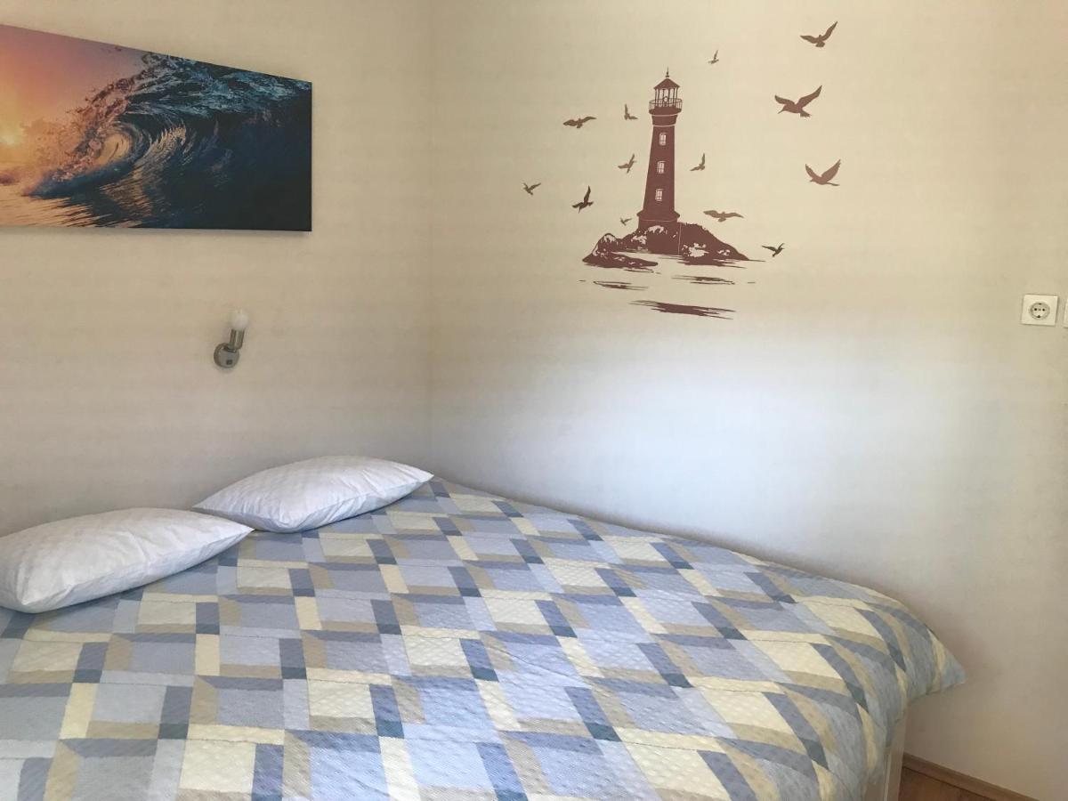 شقة Apartman Flora'S Garden كورتْشولا المظهر الخارجي الصورة